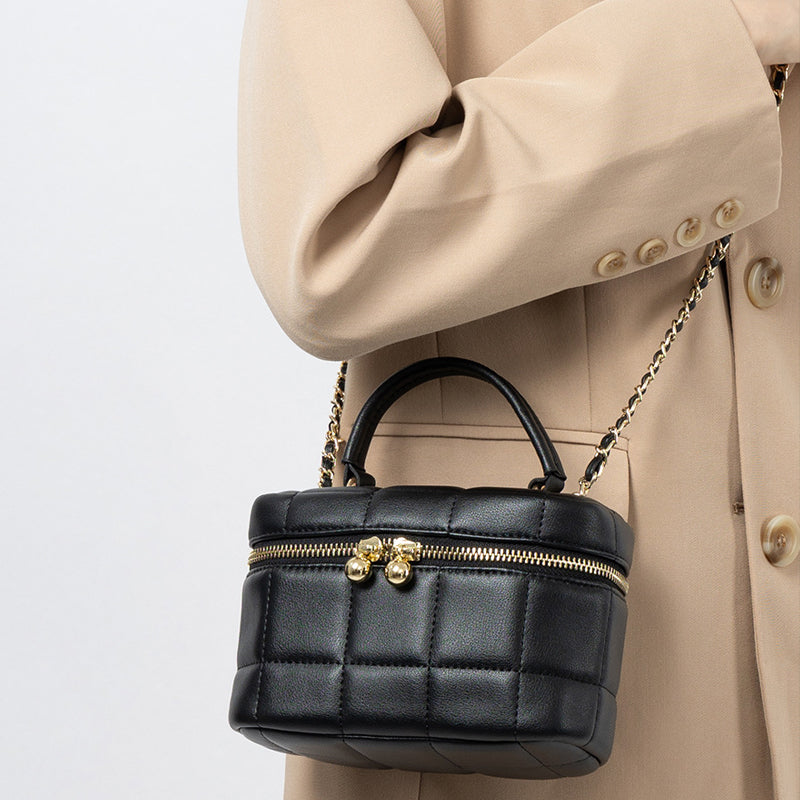 Single shoulder crossbody bag