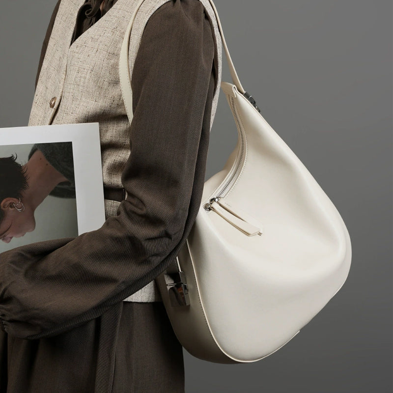 underarm bag