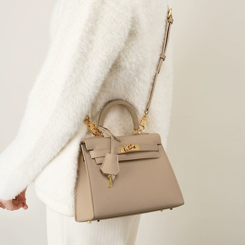 Crossbody handbag