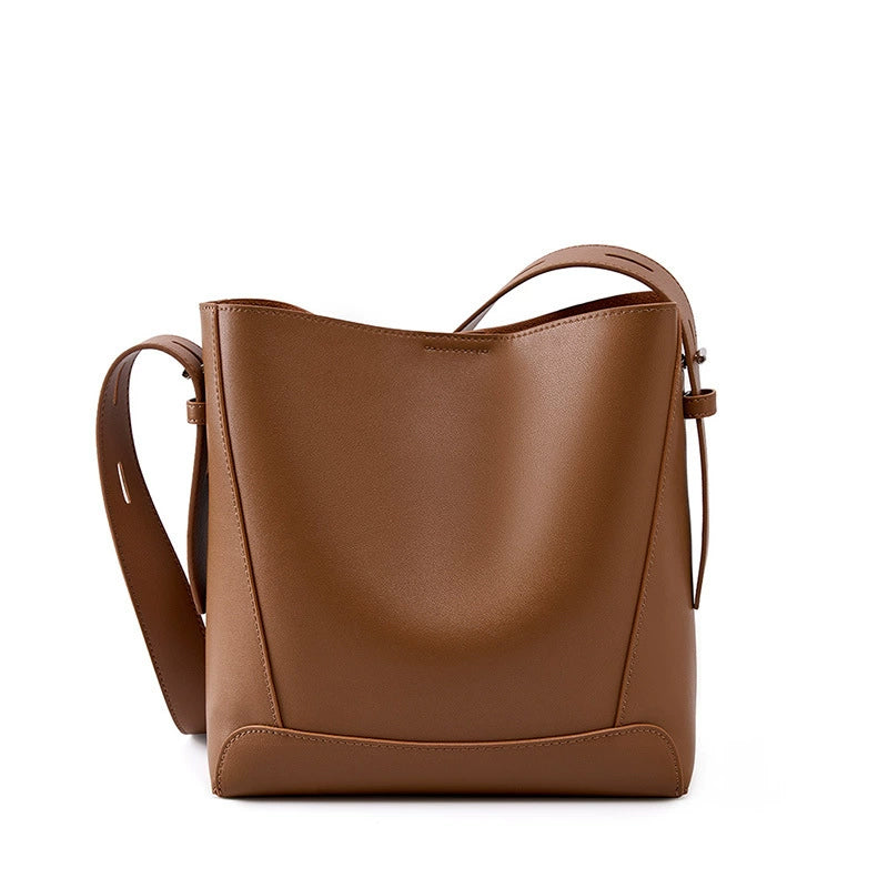 bucket bag