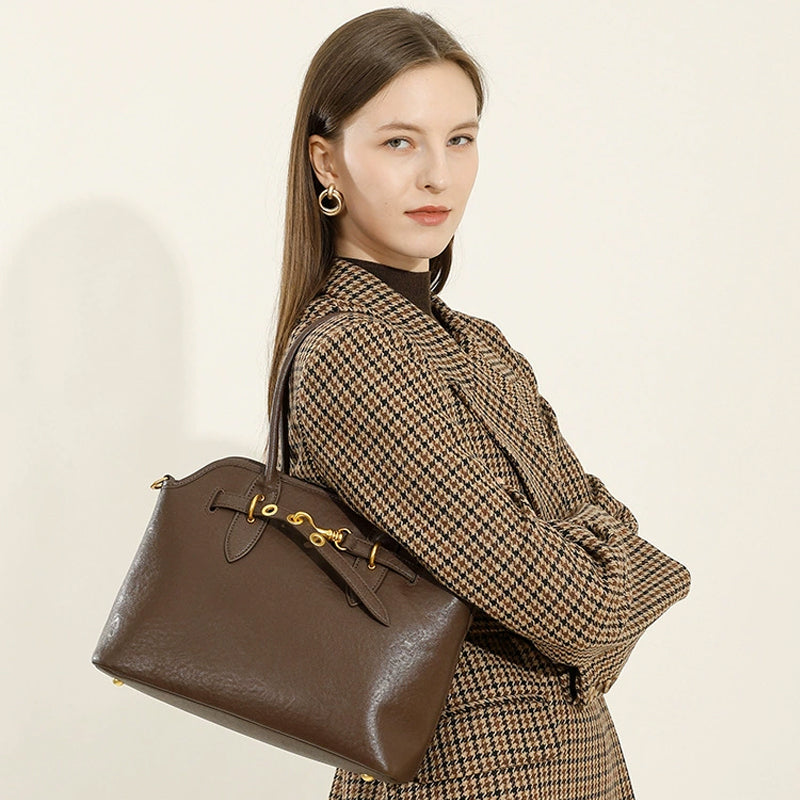 underarm bag