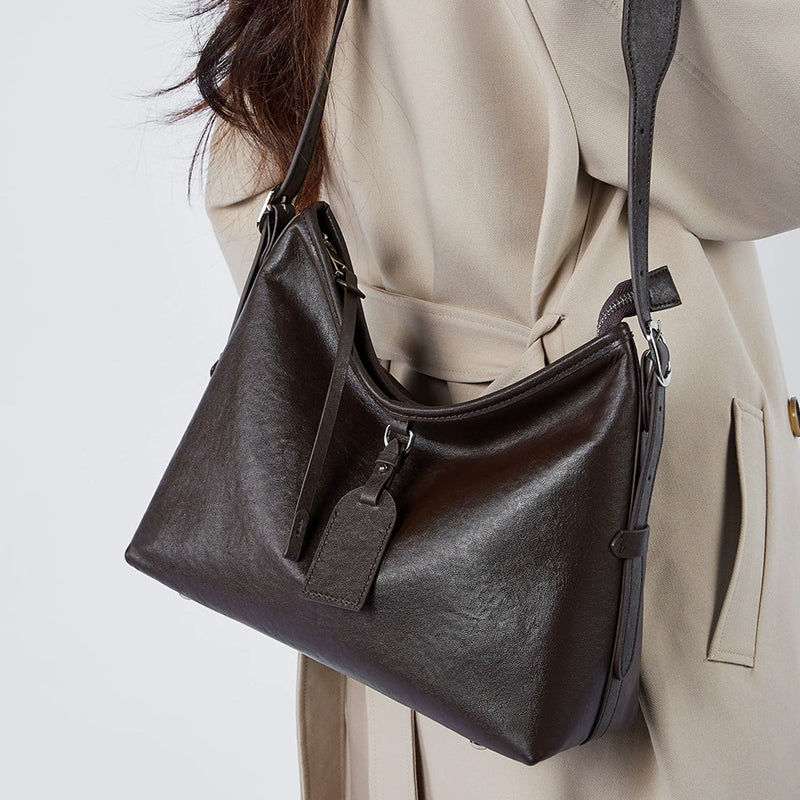 Cowhide tote bag with large capacity