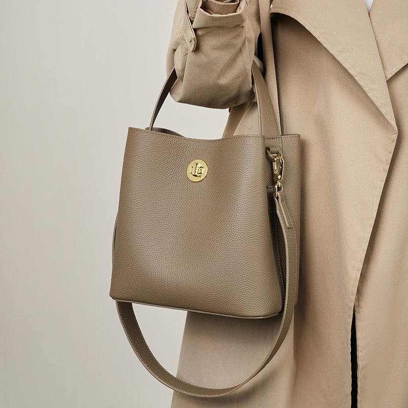 Single shoulder crossbody bag