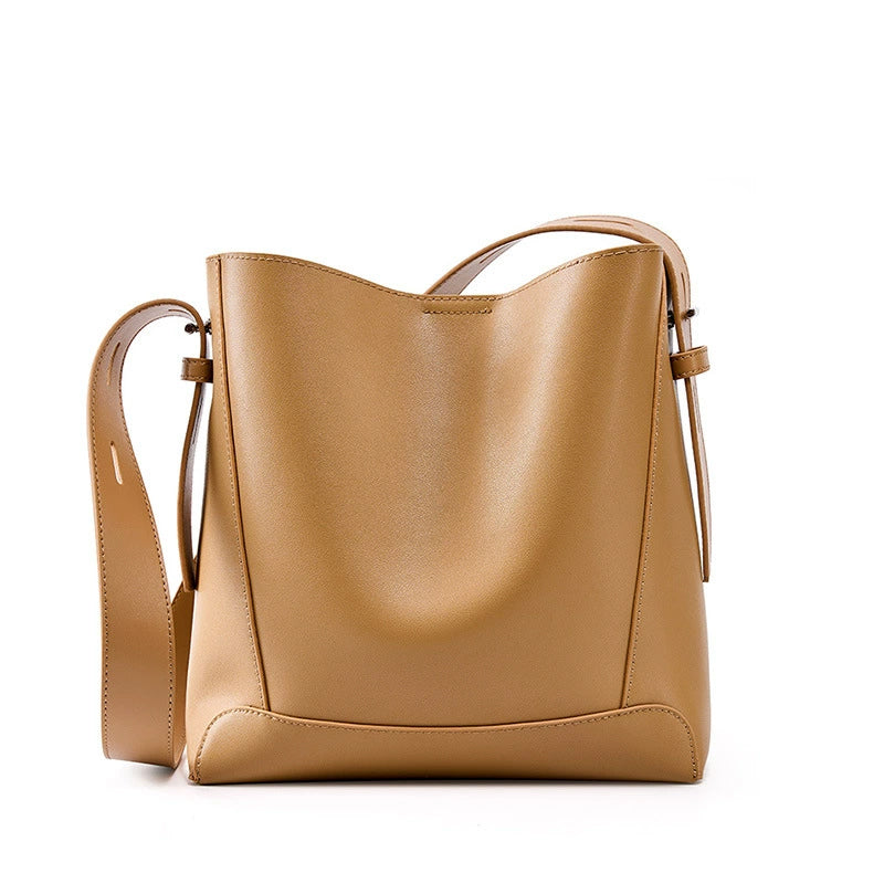 bucket bag