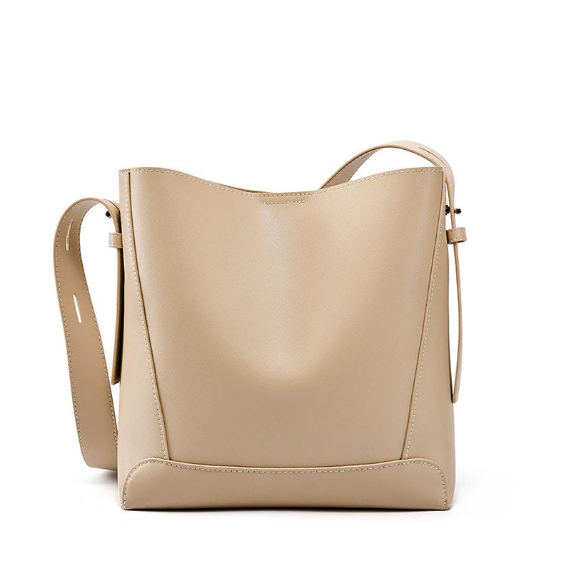 bucket bag