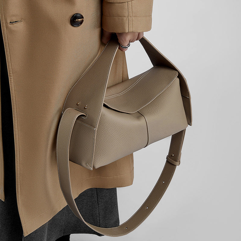 Single shoulder crossbody bag