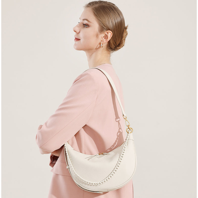 underarm bag