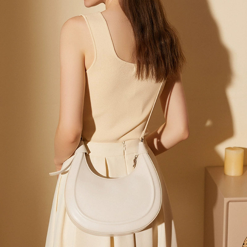 underarm bag
